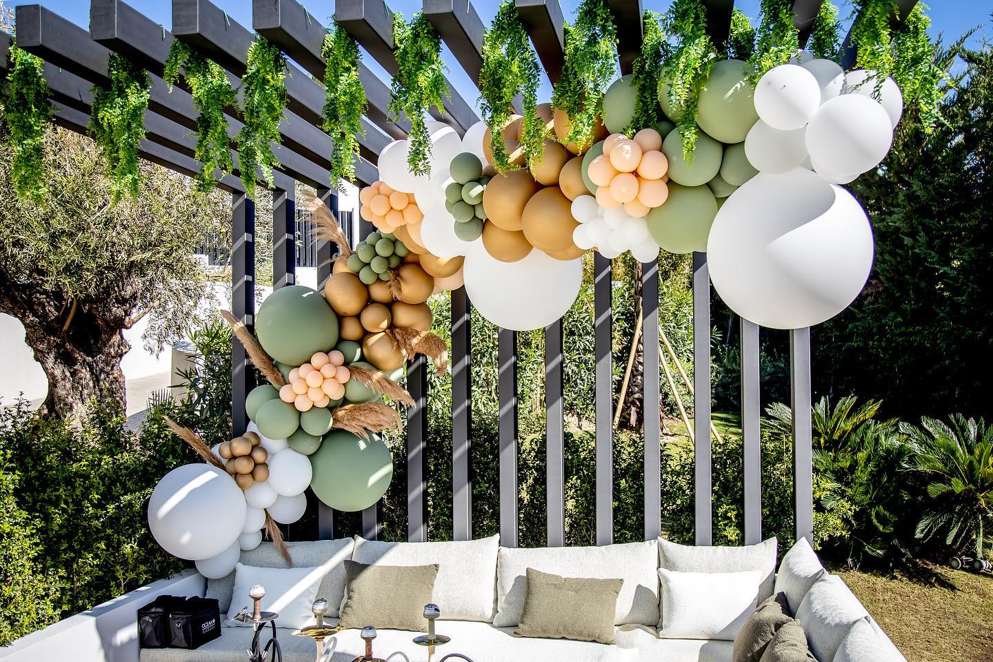 Balloon decoration Marbella